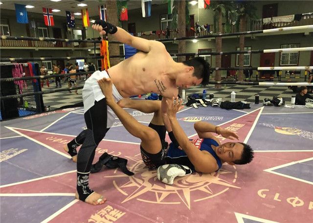 邱建良最新比賽視頻，戰斗技藝精湛背后的爭議焦點一窺