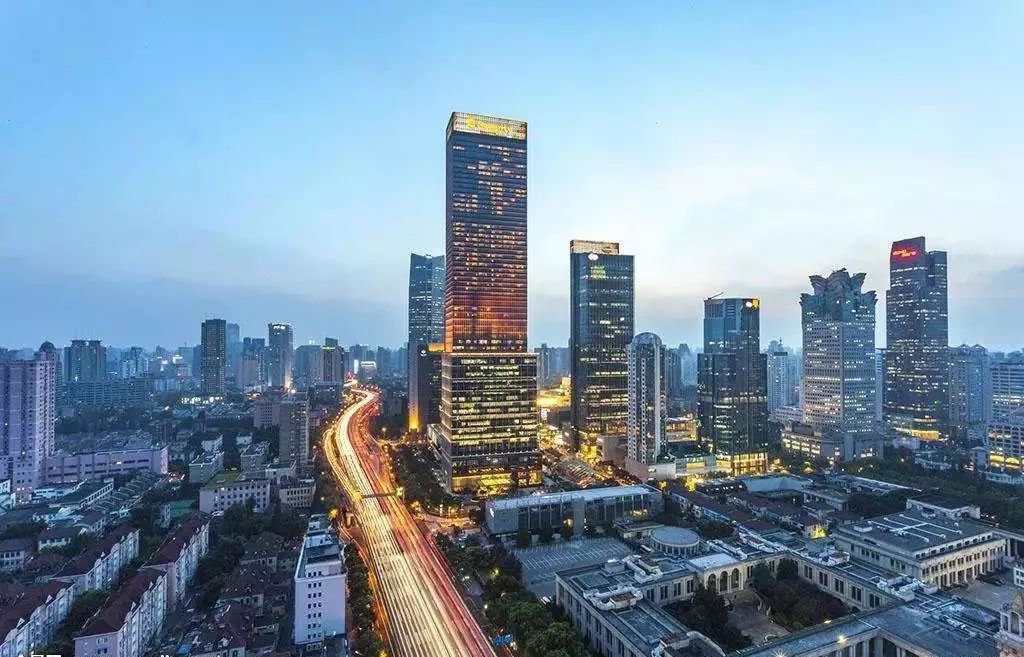 上海房產最新動態,市場走勢分析與觀點闡述