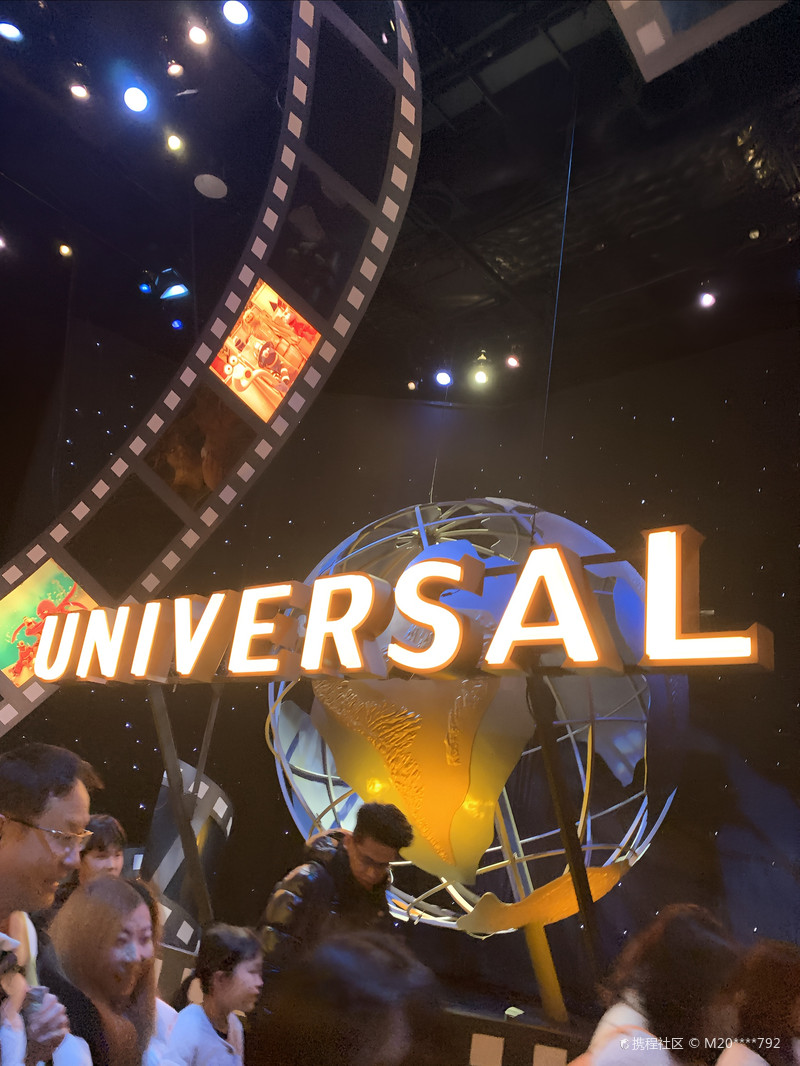 環球電影院最新大片與探索自然美景的治愈之旅