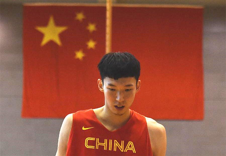 周奇最新動態(tài)，日常趣事與友情的溫馨紐帶