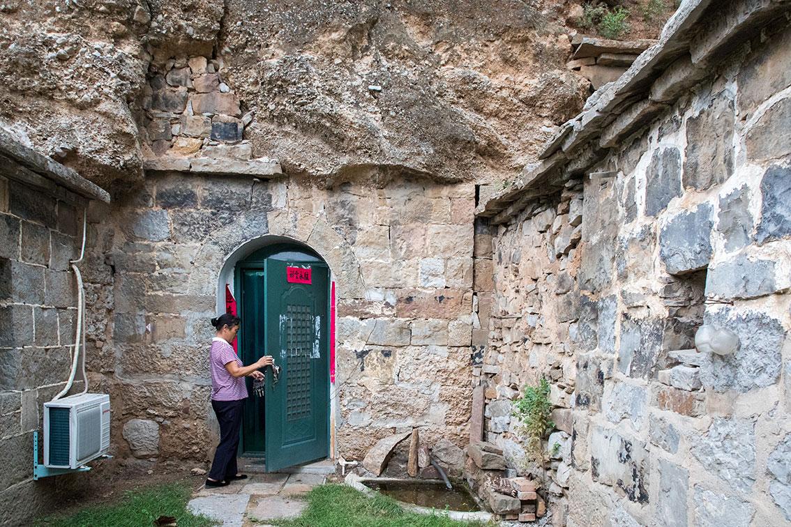 農村窯洞新裝之旅,溫馨友情的見證之窯洞最新裝修風采