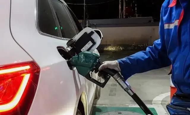 今日油價調整最新資訊與小巷深處的獨特小店探秘