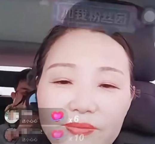 我的美顏校長媽媽最新動態