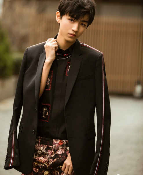 王俊凱最新頭像圖片,學習力量與自信的成就展現新風采