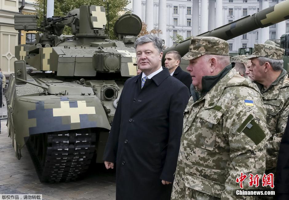 最新軍事裝備揭秘,小巷深處的神秘寶藏