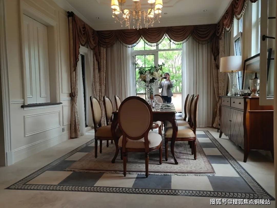 趙雪蓮最新消息,獲取明星資訊的步驟指南