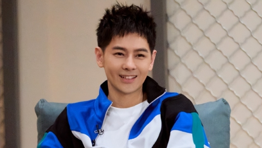 王寶強最新動態,科技前沿引領智能生活新潮流