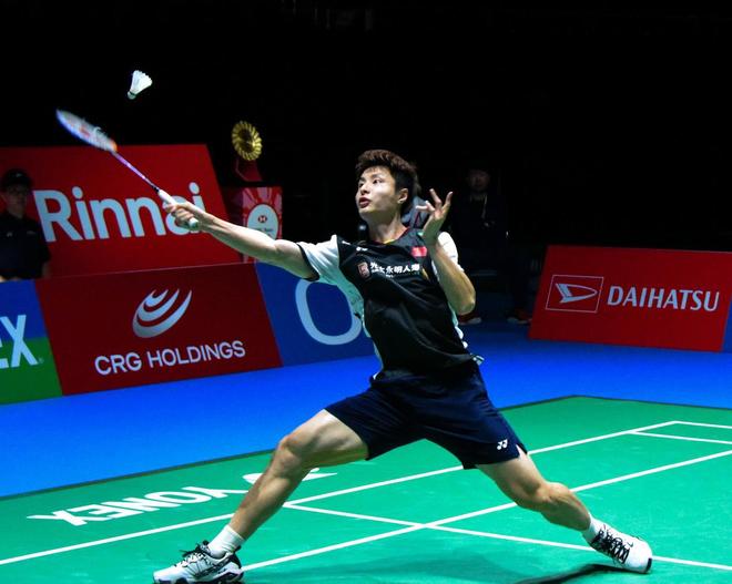 羽毛球世錦賽實(shí)時(shí)賽況更新,賽場動態(tài)一覽無余