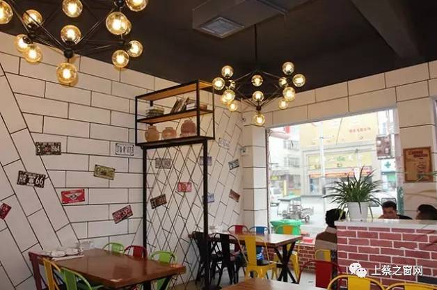 最新石鍋菜主題餐廳,勵志美食盛宴,融合自信、成就與味蕾享受