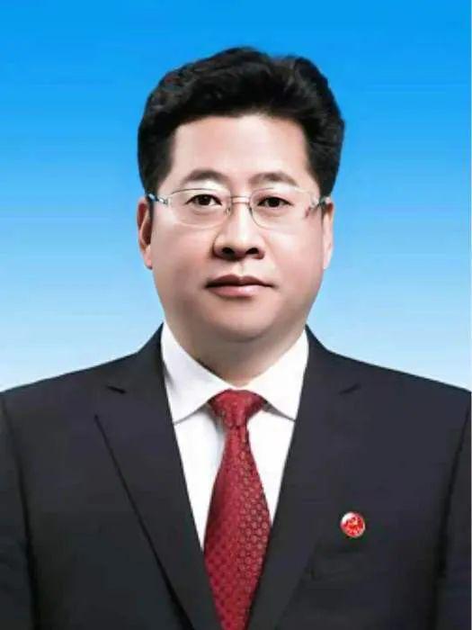 邯鄲閆德英最新職務(wù)引領(lǐng)科技革新,前沿高科技產(chǎn)品的體驗(yàn)之旅