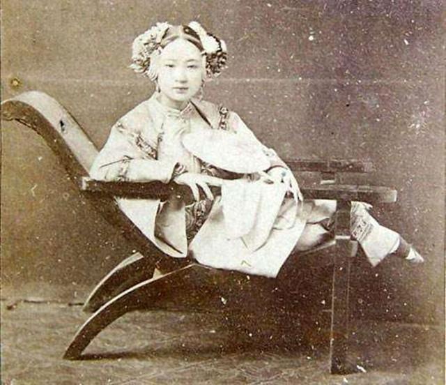 貿易公司起名大全最新,自然美景之旅與內心平靜的探索者